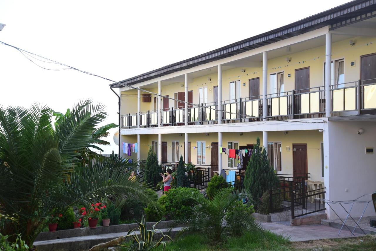 Mini Hotel Vavilon New Athos Eksteriør bilde